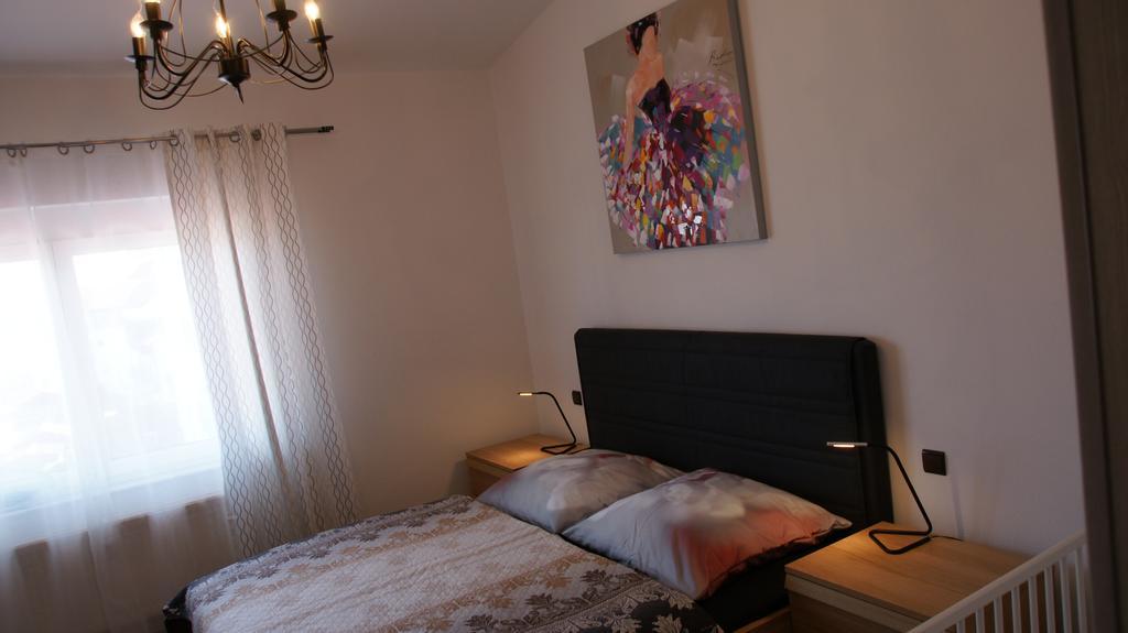 Ferienwohnung Anisa Rust Exterior foto